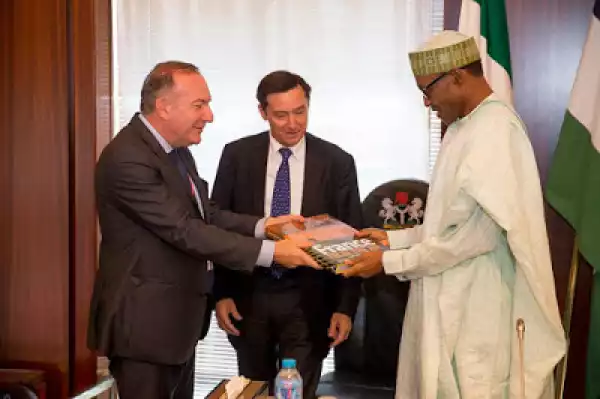 Photos: President Buhari Receives French Delegates At The Presidential Villa